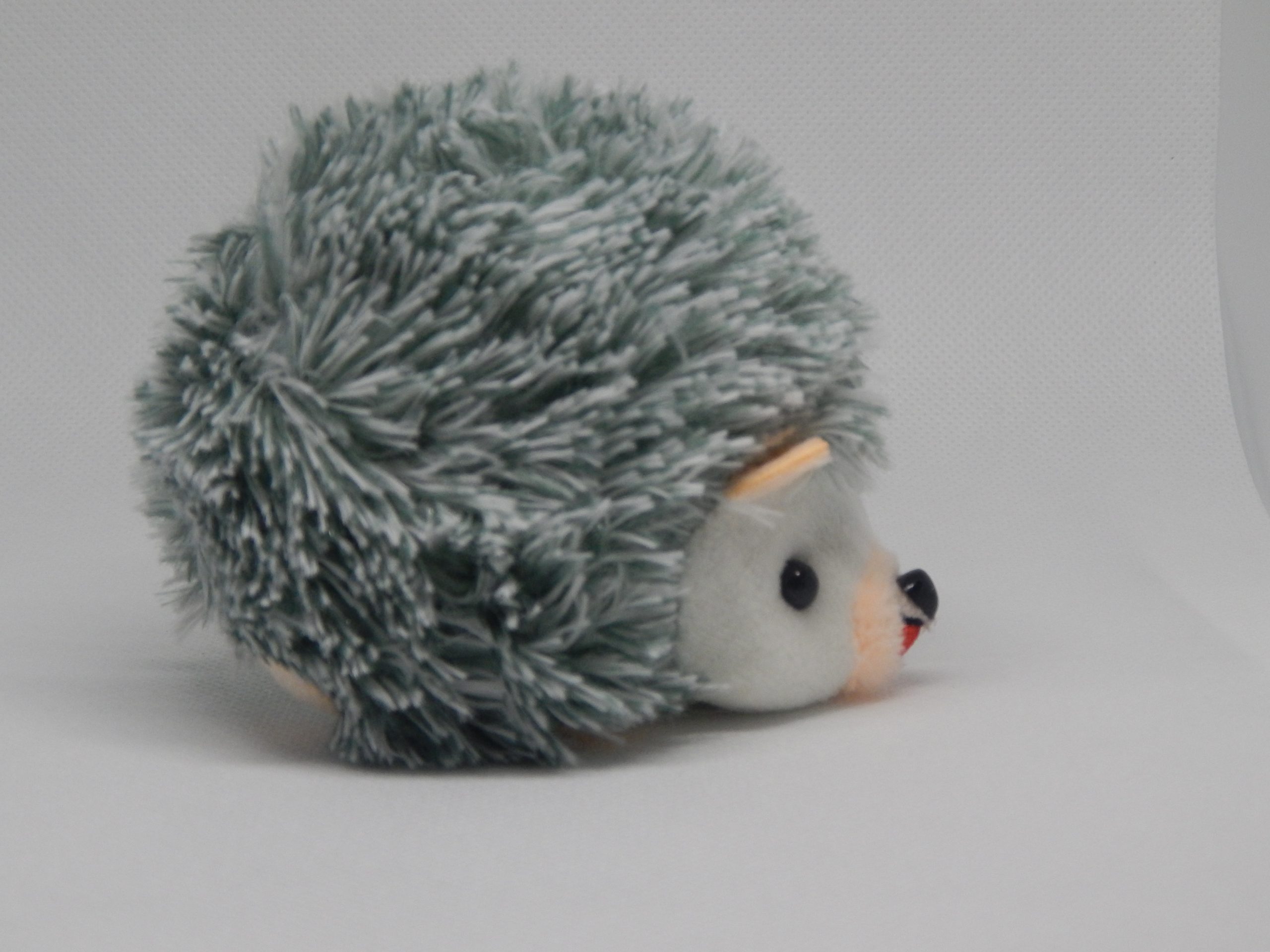 Fluffy Hedgehog Plush Keychain – Soft Spiky Forest Animal Bag Charm - Image 2