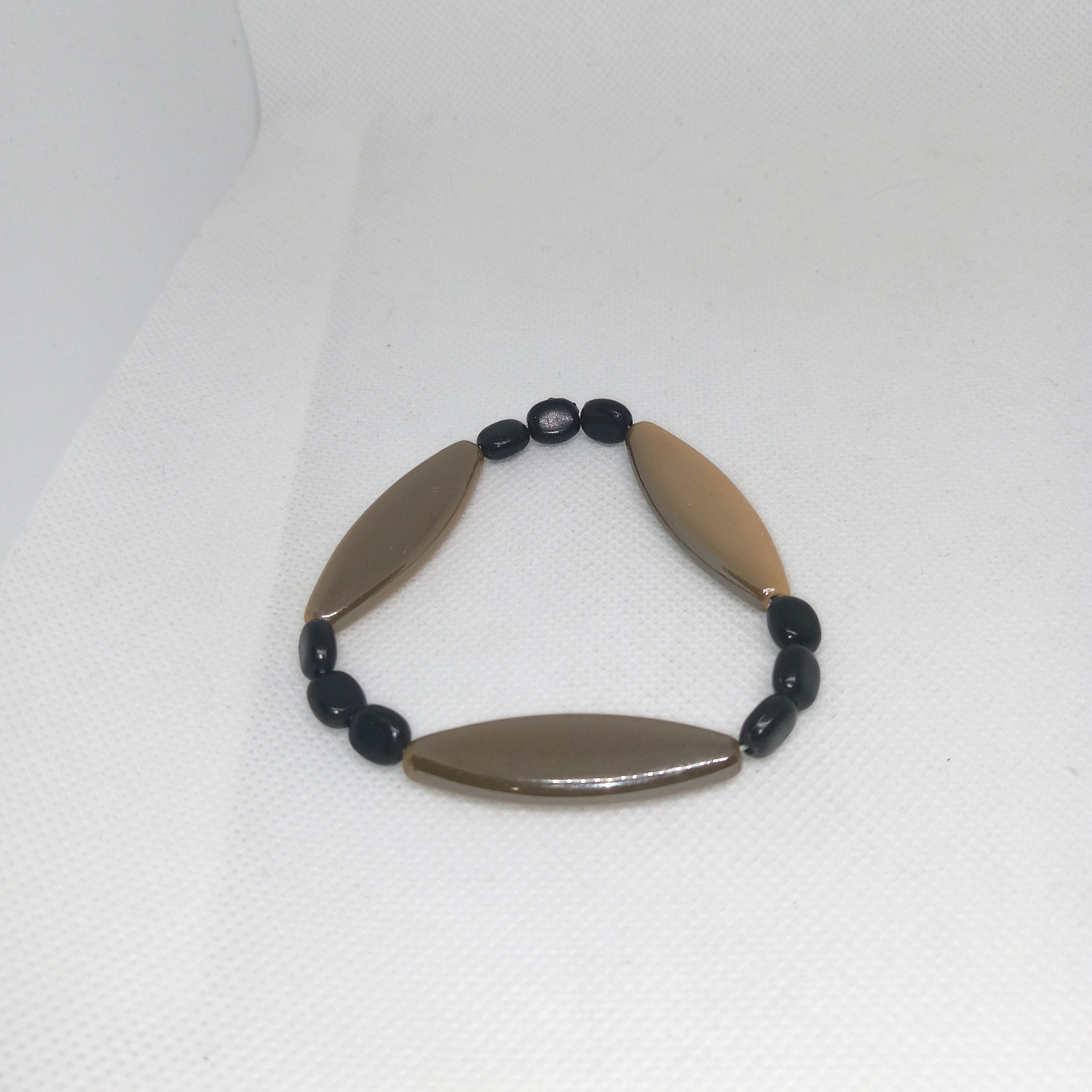 Bronze Noir Beaded Bracelet - Image 2
