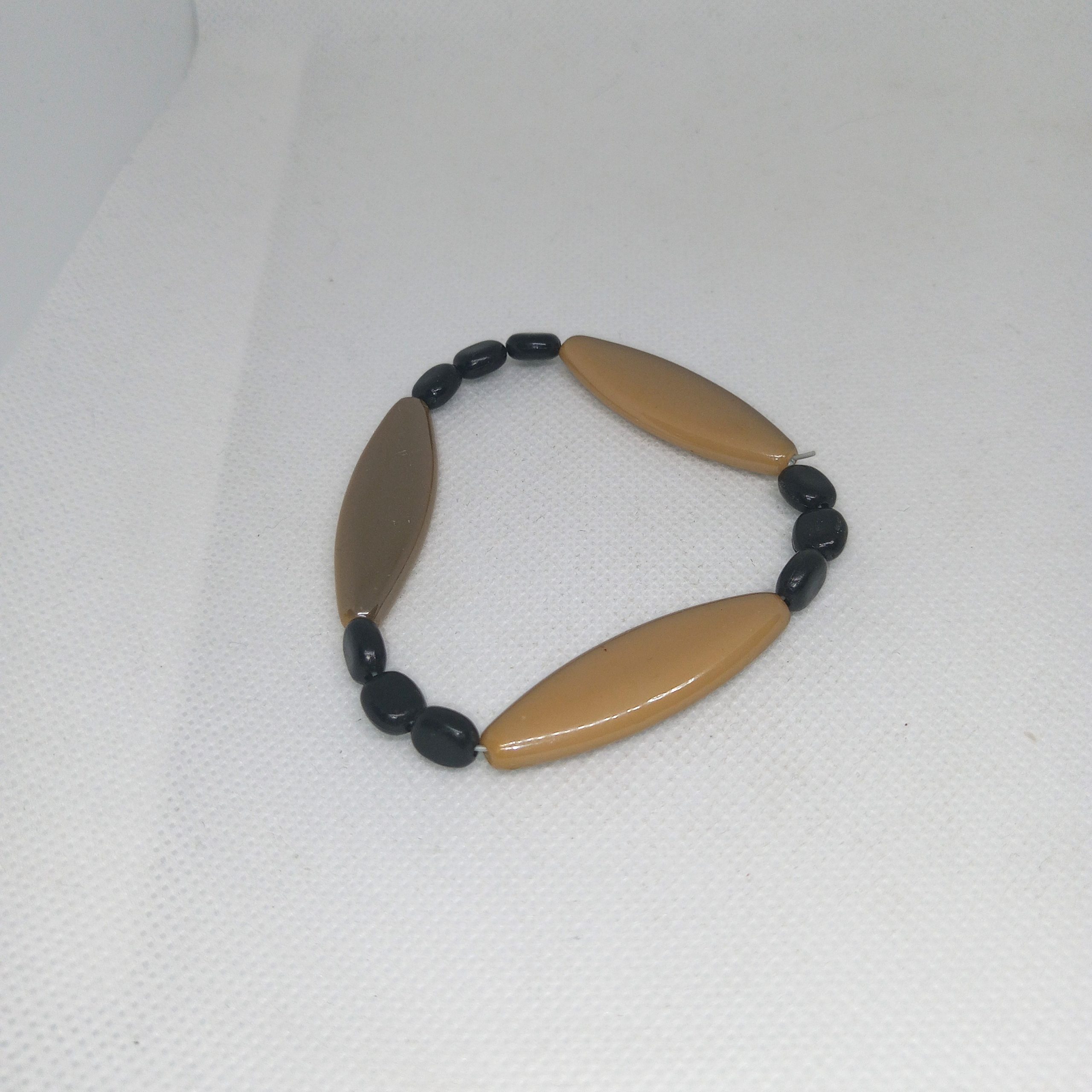 Bronze Noir Beaded Bracelet - Image 3