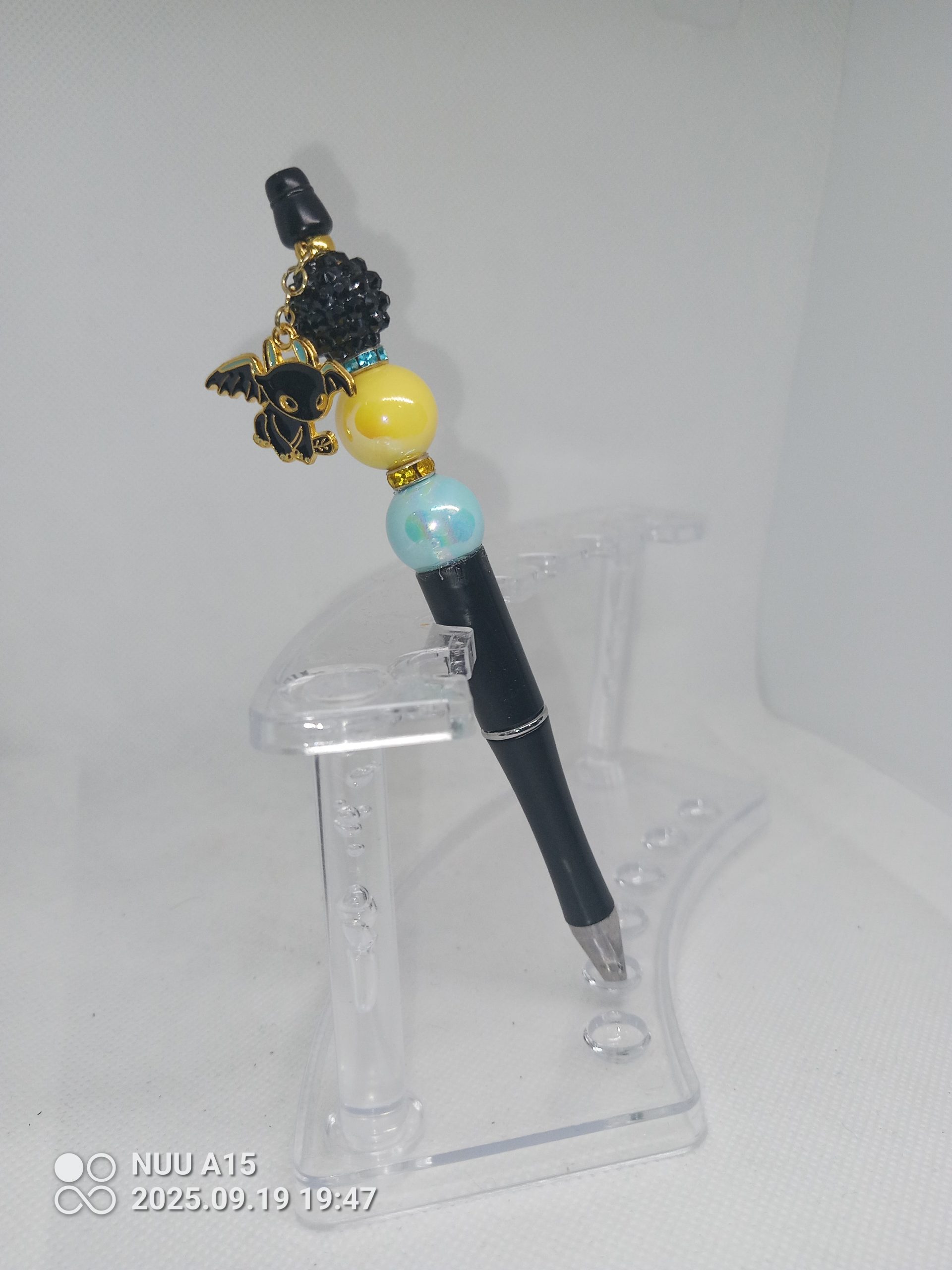 Toothless Night Fury Bubble Gum Bead Pen - Image 3