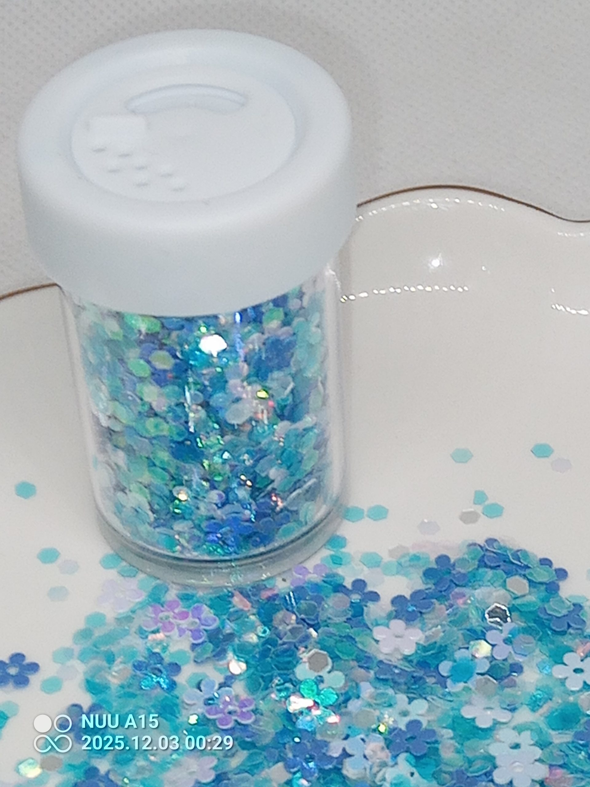 Kawaii Blue Iridescent Flower Glitter Sparkle Mix - Image 2